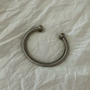 Trendy stackable bracelet